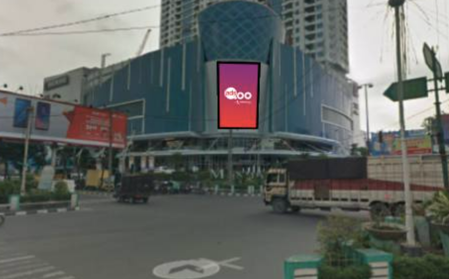 Manhattan Time Square JL. Gatot Subroto, Medan