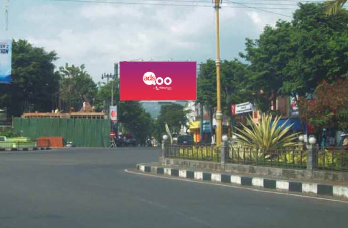 Jl.Bromo Semeru (Deket POS Polisi - Alun2) Batu - Malang